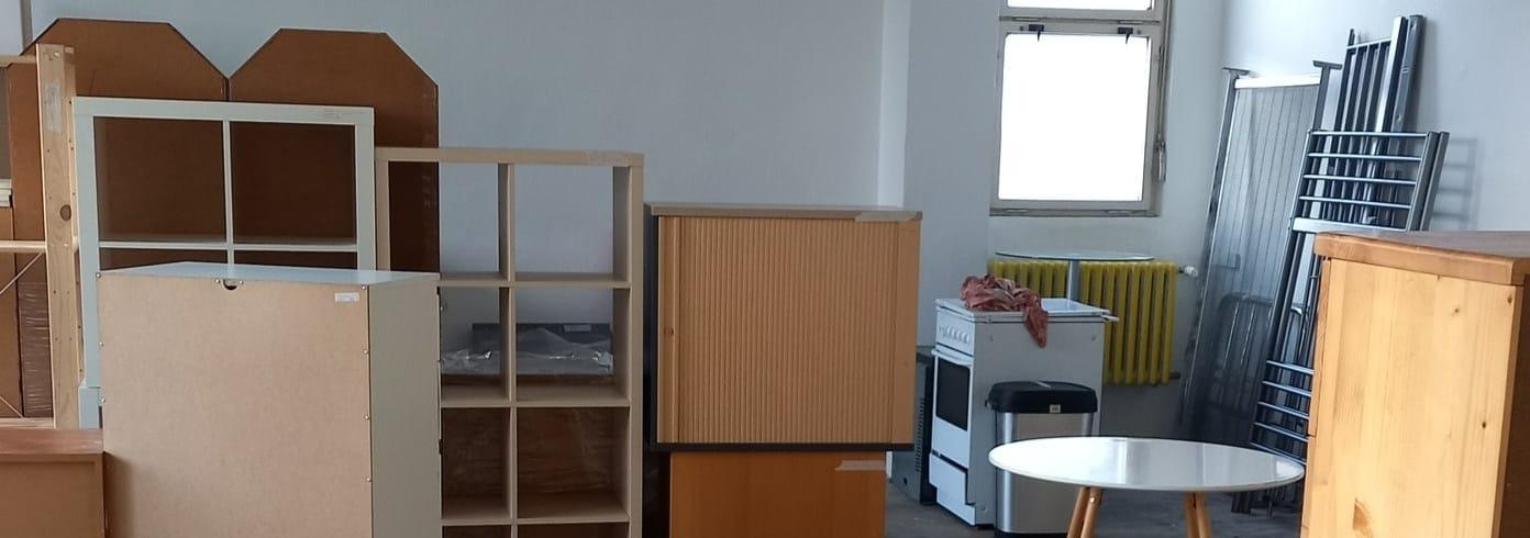 Středočeský kraj i letos podpoří nábytkovou banku, poskytne jí dotaci 700 000 korun