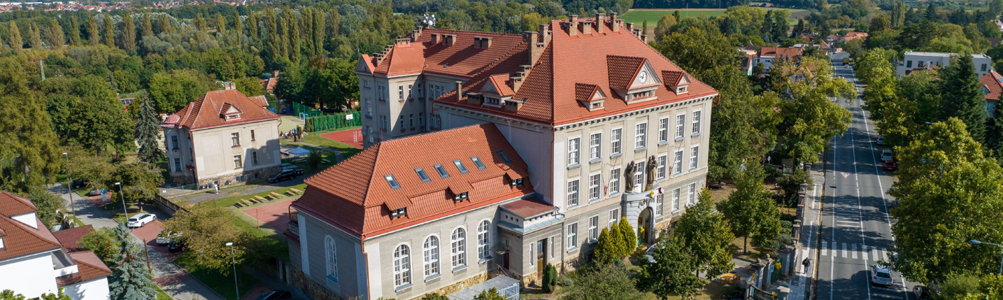 Radní schválili další krok k realizaci půdní vestavby gymnázia v Brandýse i k nové tělocvičně v Berouně